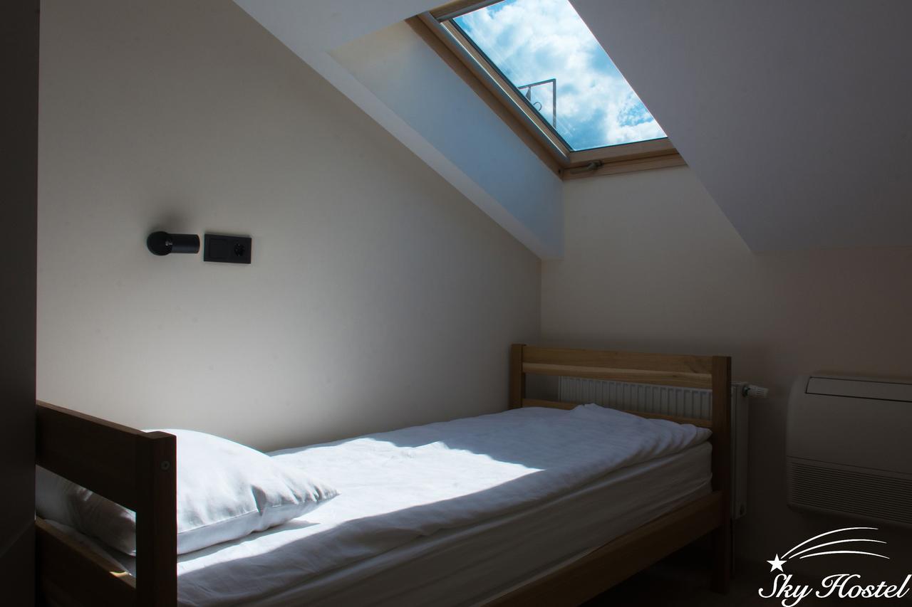 Sky Hostel Kijów Zewnętrze zdjęcie